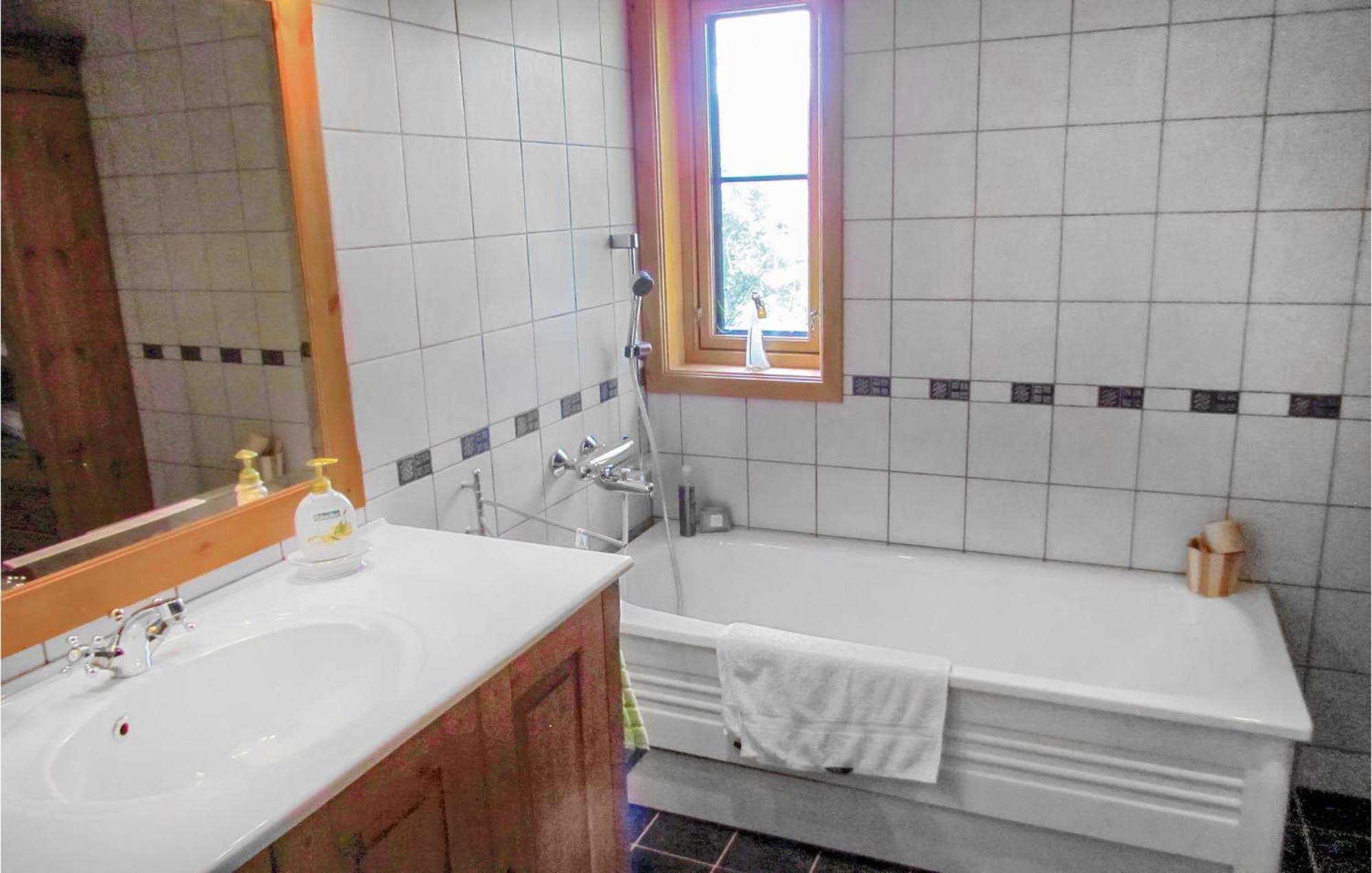 3 Bedroom Beautiful Home In Vikesa Hovland  Exterior foto